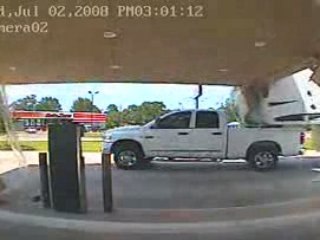 Camera de la station service