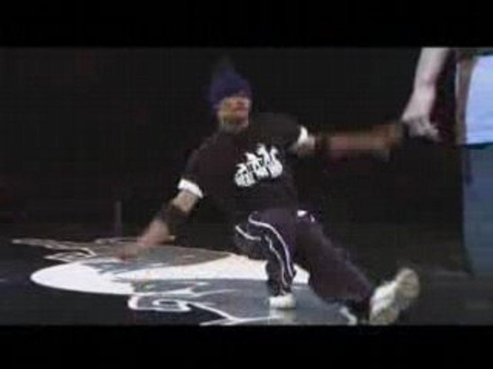 Wing VS Benny - Red Bull BC One 2008 - High Quality