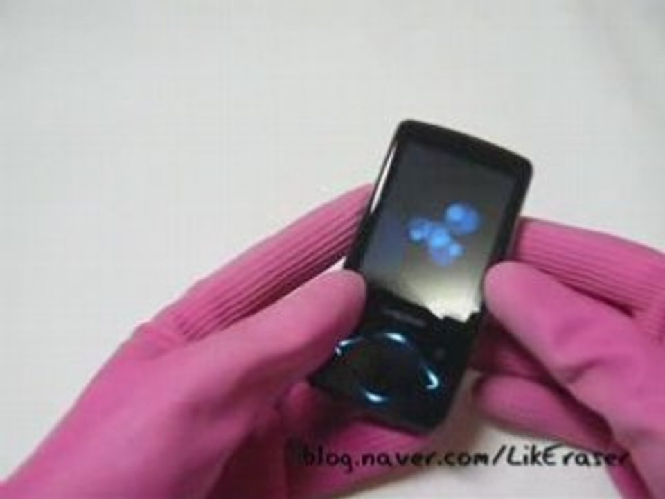 Samsung YP-Q1 Design