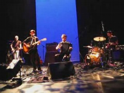 PERIO - Billboard2 - Forum du Blanc Mesnil - le 8 11 2008