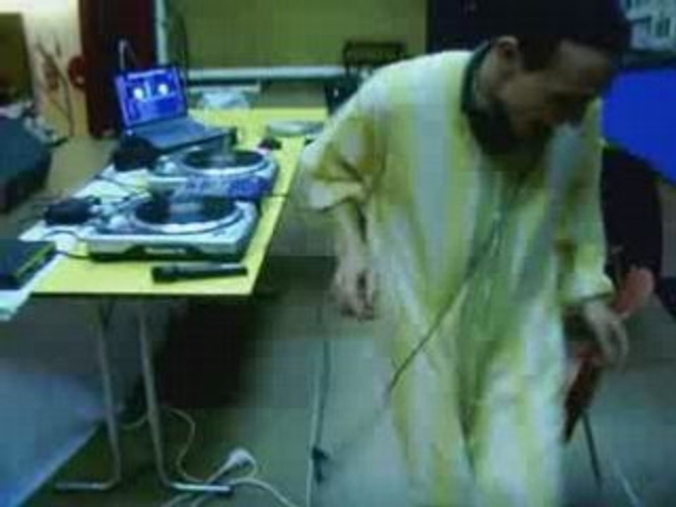 dj farid  filmer a valence tu est trop fort je te kiffffff