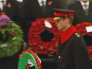 Royal family lay wreaths at the Cenotaph