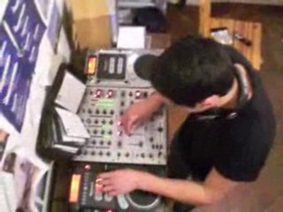 DJ Matt M @ home