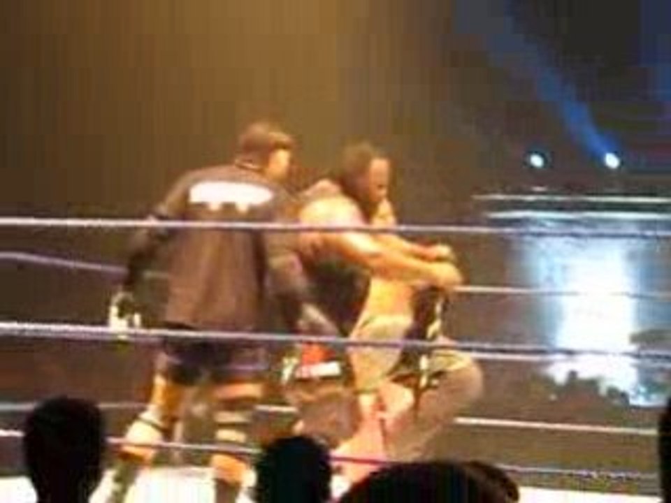 wwe nice 2008 qui commencent ?mvp mark henry jeff matt hardy