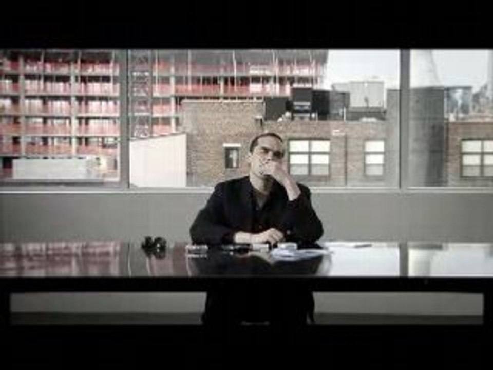 NOW, I WANNA BE YOUR DOG