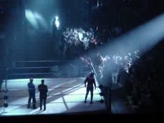 Entrée de Marc Henry friendly-yvolution