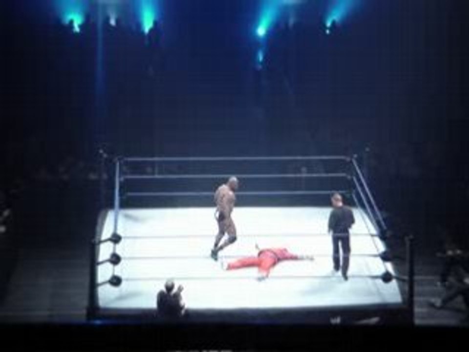 Fin de Ezekiel vs Kung fu naki fy