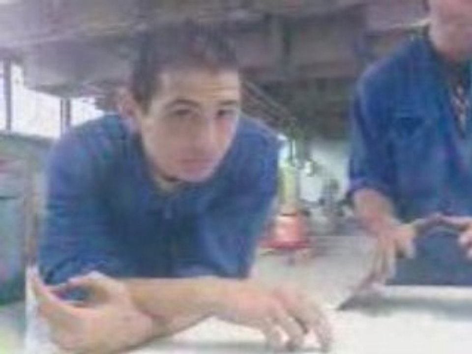 gros delire en cour la seri comence episode 2