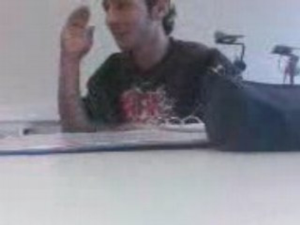 gros delire en cour la seri comence episode 3