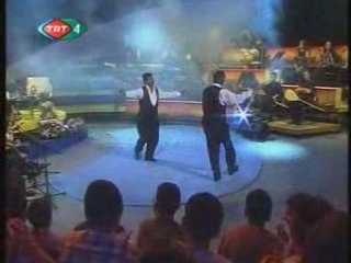 [Oyun] Biter biter Kirsehir'in gülleri biter