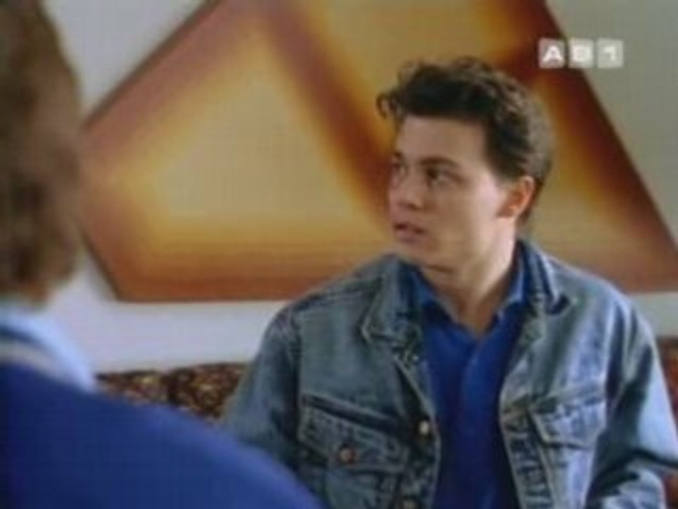 21 Jump Street - 1x09 - Tel Père, Tel Fils part3
