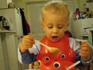 c'est dur de manger tout seul....