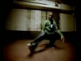 Akro-Leki - Coupe le verbe en deux