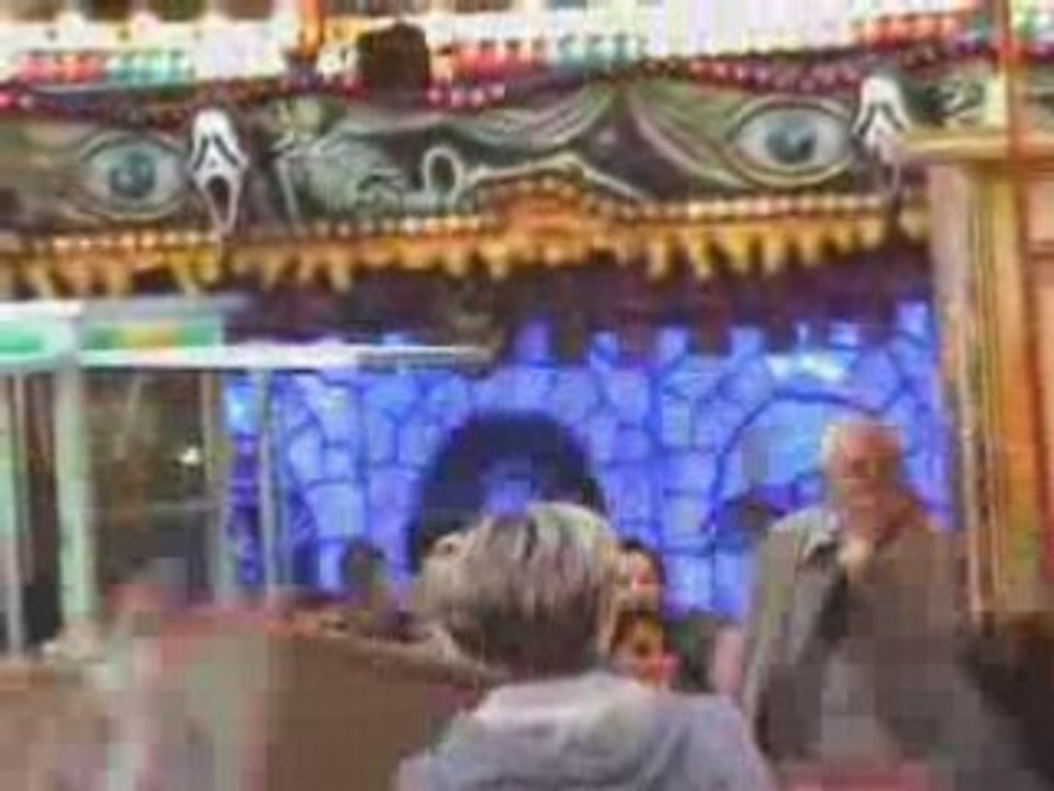 Chanson française is not dead #07 Le Tube (clip)