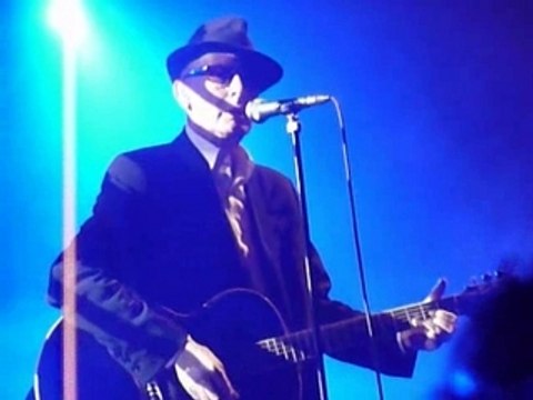 Bashung Elysée Montmartre : Angora et Night in white satin