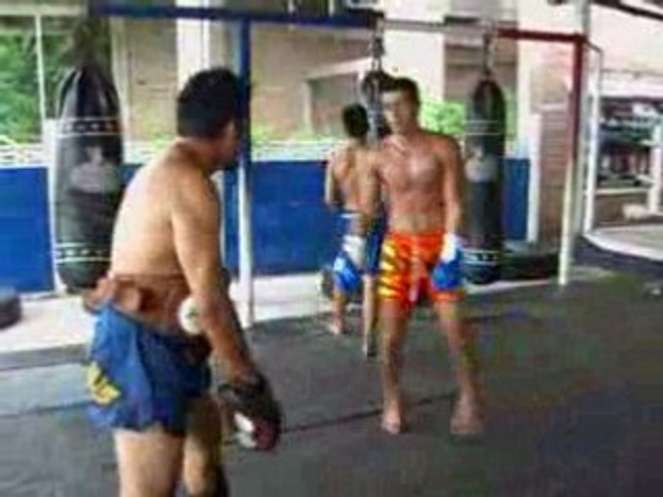 100BOXE