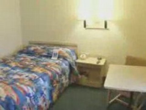 MOTEL 6 PALM SPRINGS DOWNTOWN Video Tour