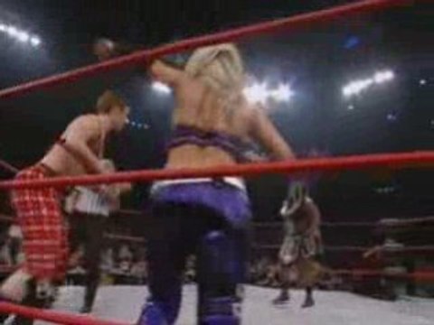 Tna Turning Point 2008 Taylor Wilde & Roxxy vs Awesome Kong