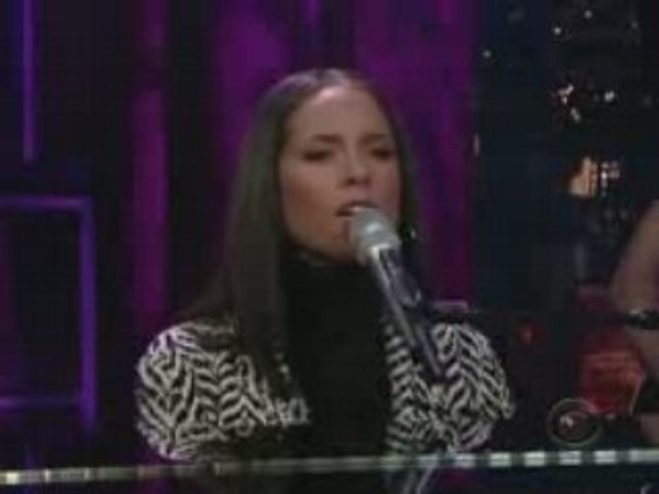 Alicia Keys - The Thing About Love (Live200811)