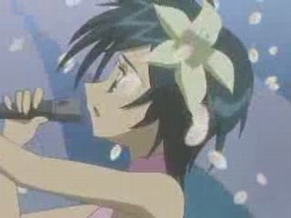 Aori Kirisawa chantant en français