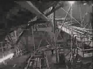 Space Mountain en panne, lumières allumées ! (Tokyo)