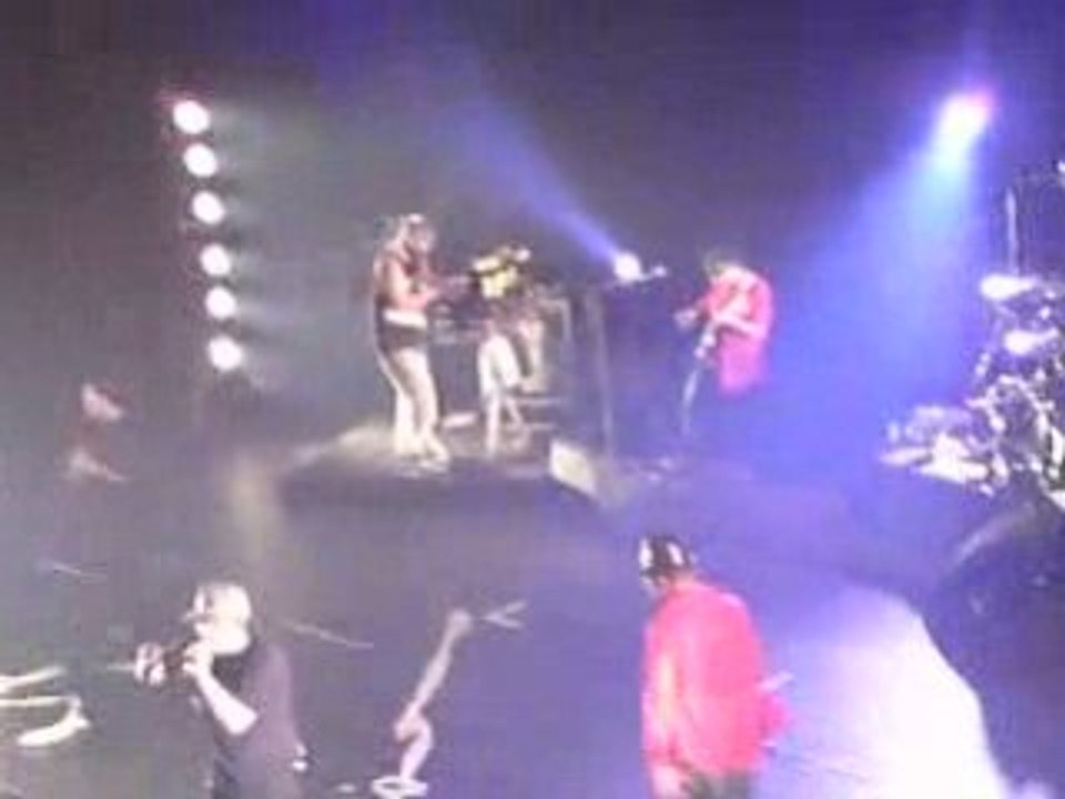 Svinkels@L'olympia 11/11/08 Du PQ pour mon trou-trou