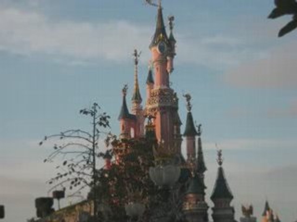 Disneyland Paris Moteurs... Action ! Stunt Show Spectatcular