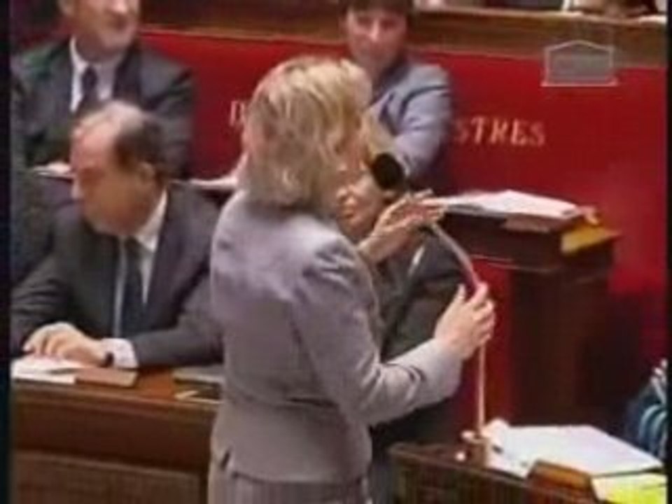 Nadine Morano répond à Sébastien Huyghe
