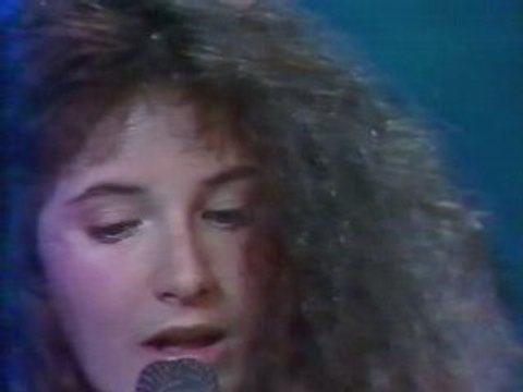 Elsa chante Belle île en mer