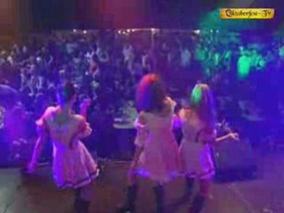 Oktoberfest-TV - Dirndlwahnsinn