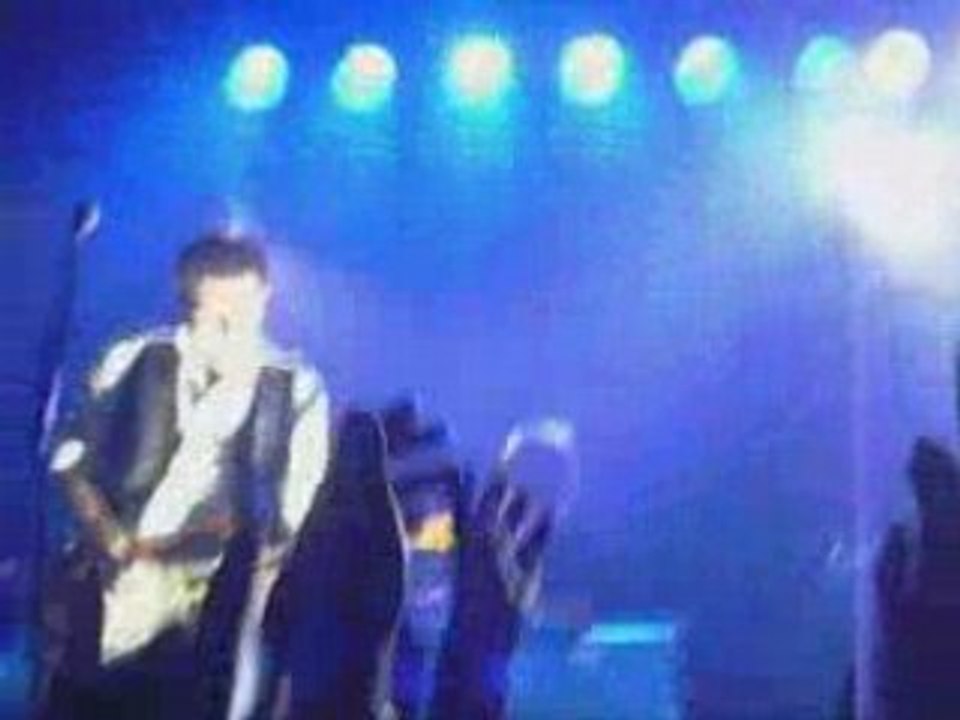 Jenifer - Touche Moi - La Cigale 12-11-08