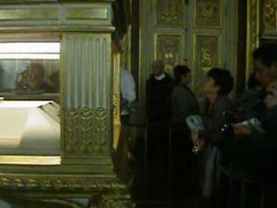 Musée du Louvre :: Bijoux de la couronne © Louvrepourtous