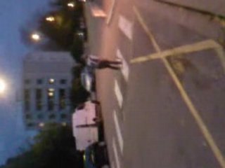 Skate devant notre lycée