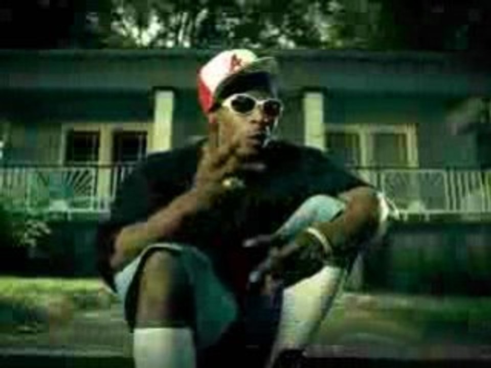 One Chance featuring Fabo - Look At Her