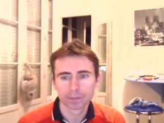 Wiwi égratigne "Loin de tes bras"