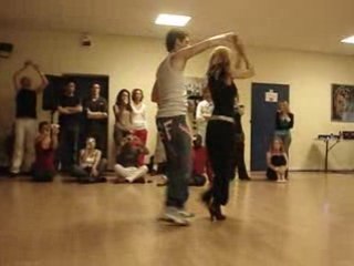 US Salsa Force - Marck et Natacha (passe de portoricaine)