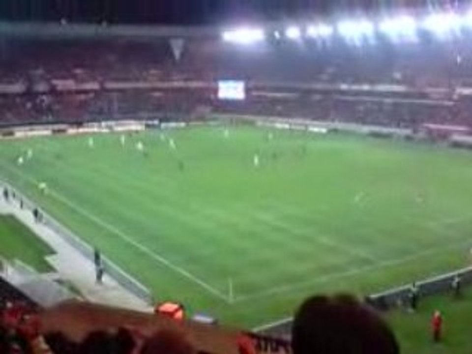 PSG / LILLE : VILLE LUMIERE TRIBUNE G ATKS