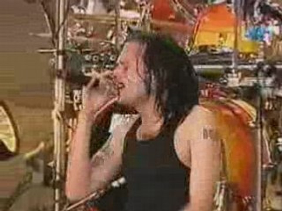 Korn - Live At Sydney 1999 - Freak On A Leash