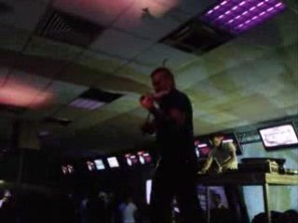 DAVID VENDETTA au BOWL a ANNECY