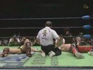 Naomichi MARUFUJI vs. KENTA - 10.25.08 - P5