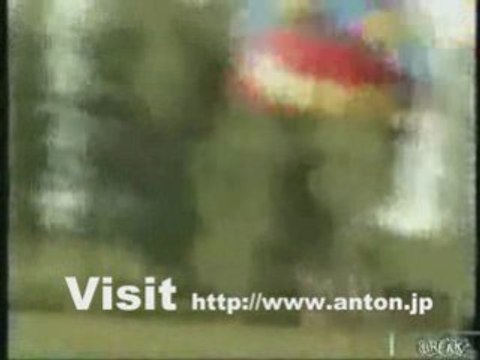 Very Funny parasailing accident TRY not to laugh