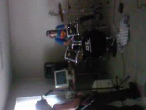 Répétition batterie guitare