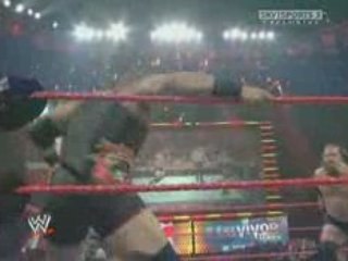 Mike Knox Vs Dlo brown