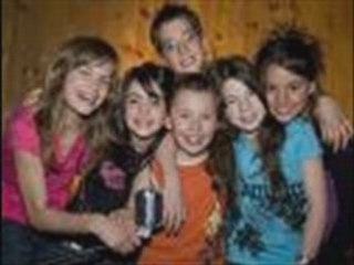 KidTonik Left And Right