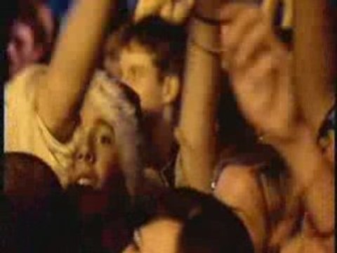 Travis - Last Christmas - Live Alexandra Palace (2003)
