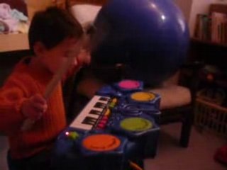 Cours de musique aelig et julien wespelo xpetroidouzix