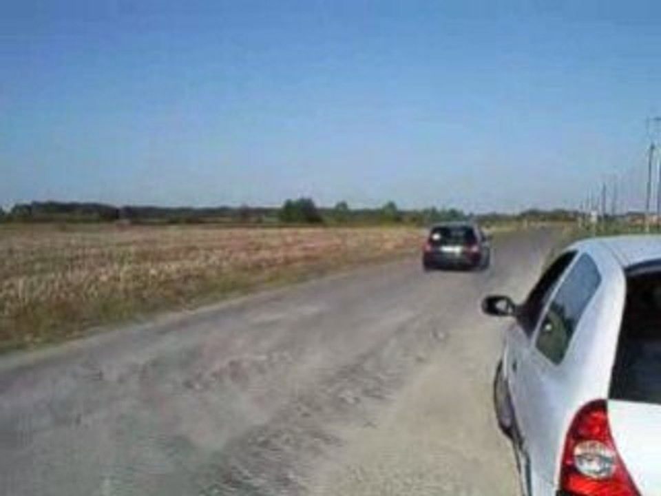 jolie depard clio rs2