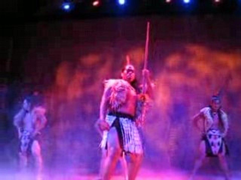 MAKAHIKI LUAU 2