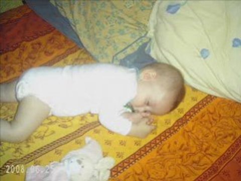 Maëlys 6 mois à 8 mois