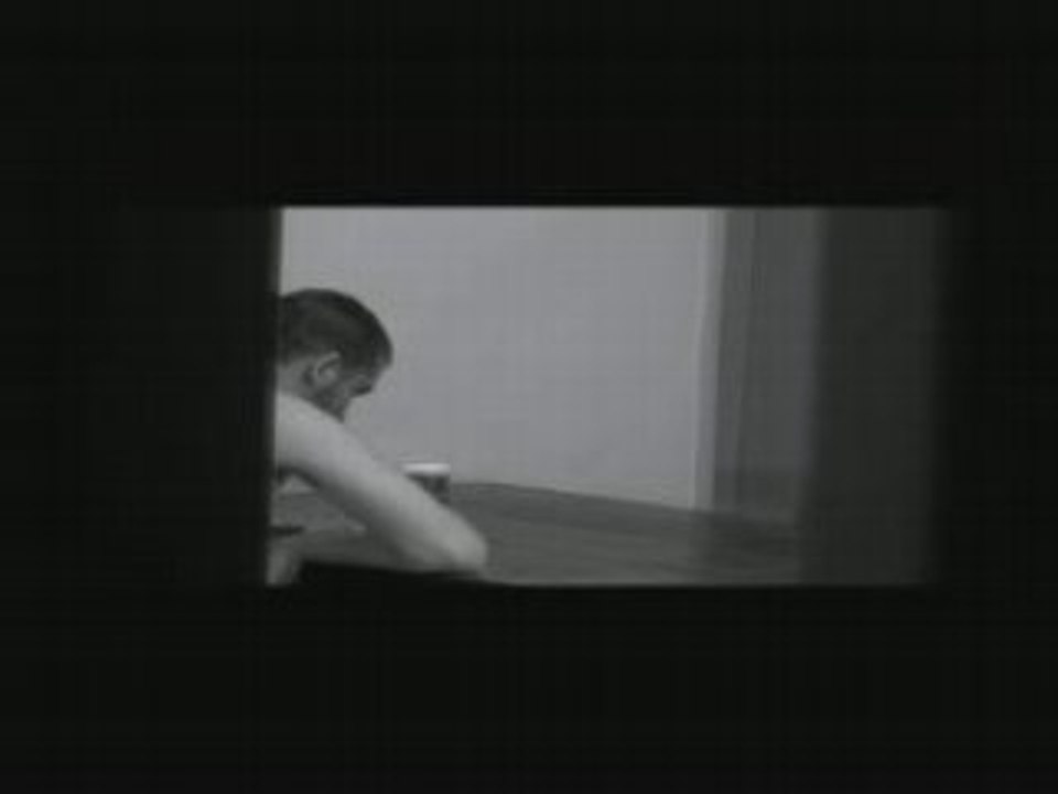 L'OEUF (© 1mdprod 2007)